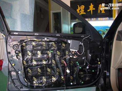 高品位車生活——皇冠車攜手布萊曼與節(jié)奏之星