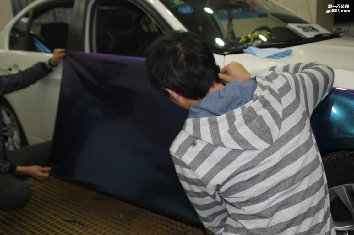 蘇州寶馬3系全車改色紫魅藍