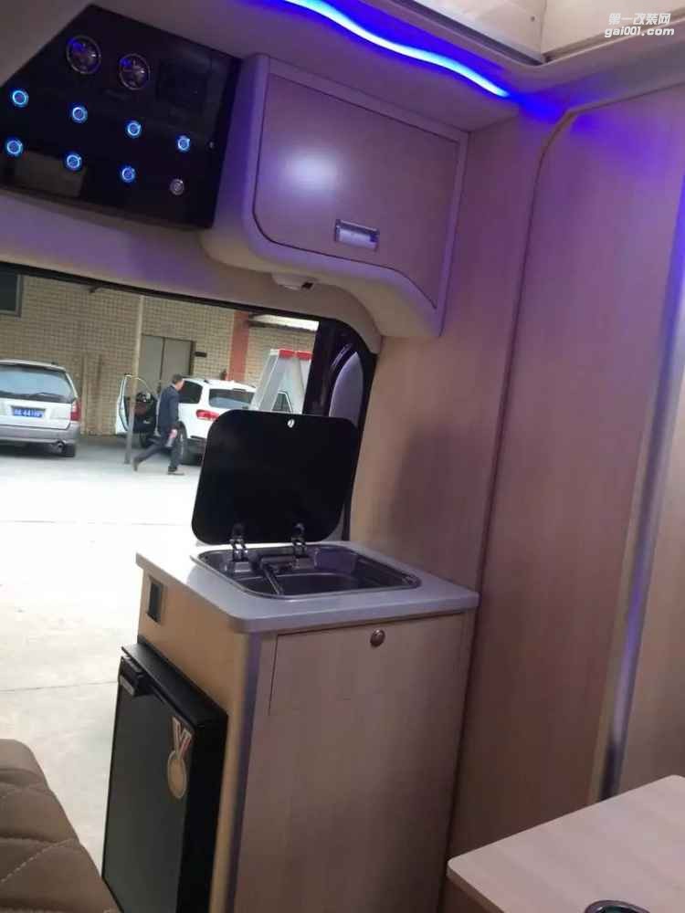 福特房車
