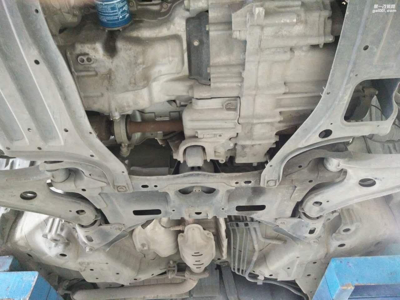 2代飛度，安裝縱天――FOX  RUNING杯士