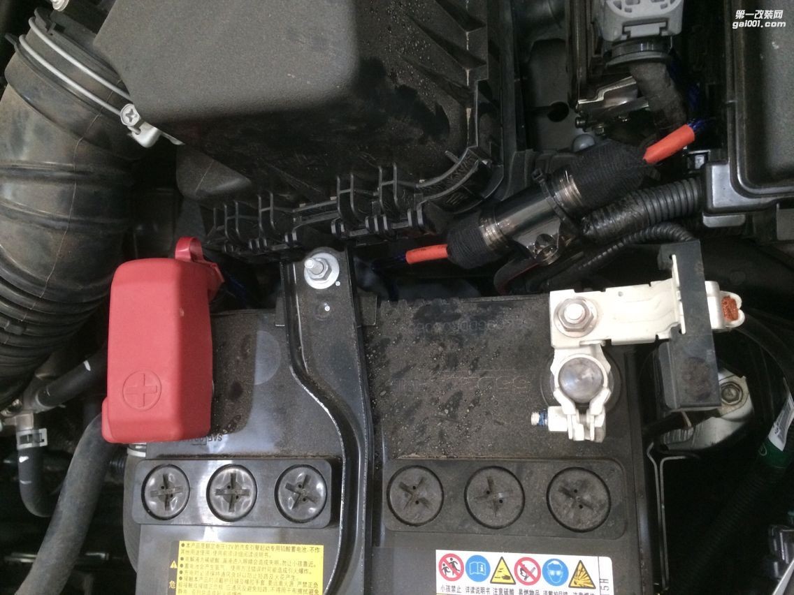 南寧途悅汽車音響改裝－奇瑞E3音響改裝法國勁浪165A1喇叭愛威低音