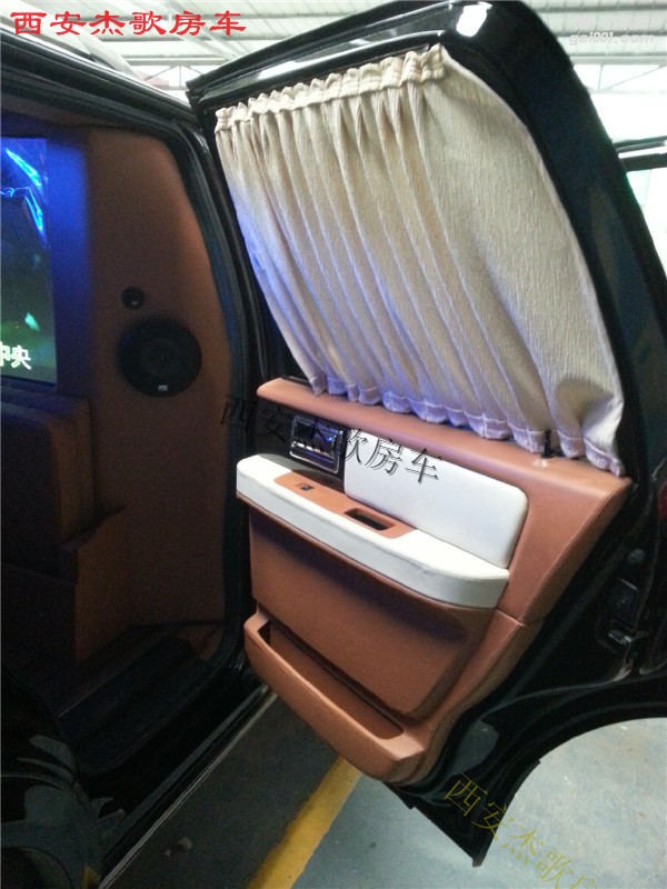 西安商務(wù)車內(nèi)飾改裝/杰歌房車之林肯領(lǐng)航員---總統(tǒng)專用