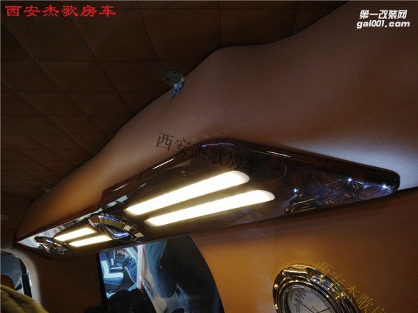 西安商務(wù)車內(nèi)飾改裝/杰歌房車之林肯領(lǐng)航員---總統(tǒng)專用