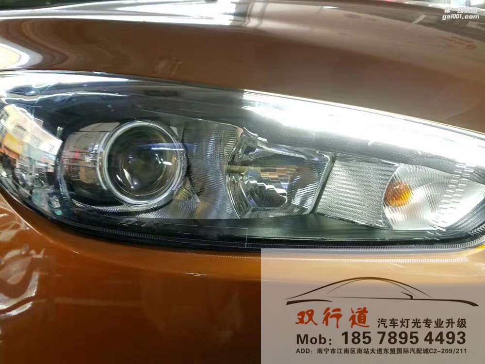 【南寧雙行道車燈】-落地就和蠟燭燈Say Bye，這不叫任性！