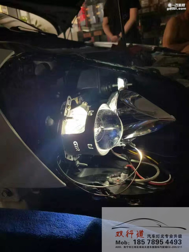 【南寧雙行道車燈】-凱越升級讓冬天的夜晚更安全