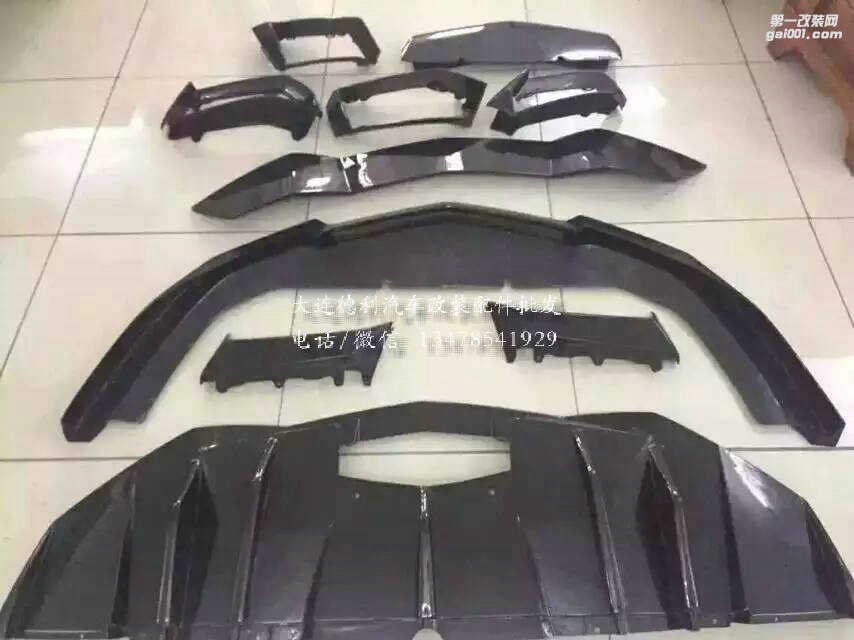 蘭博基尼;P700改裝DMC碳纖維小包圍總代理