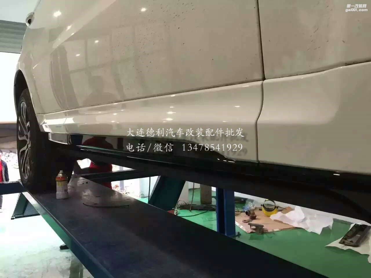 新款路虎改裝SVR原廠包圍