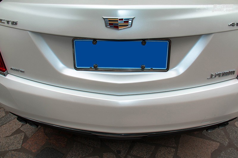 凱迪拉克CT6車身改色案例-電光白 南森汽車改色出品