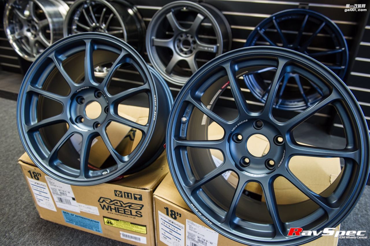 正品日本RAYS  ZE40 陽極藍(lán) 多個數(shù)據(jù)現(xiàn)貨供應(yīng)