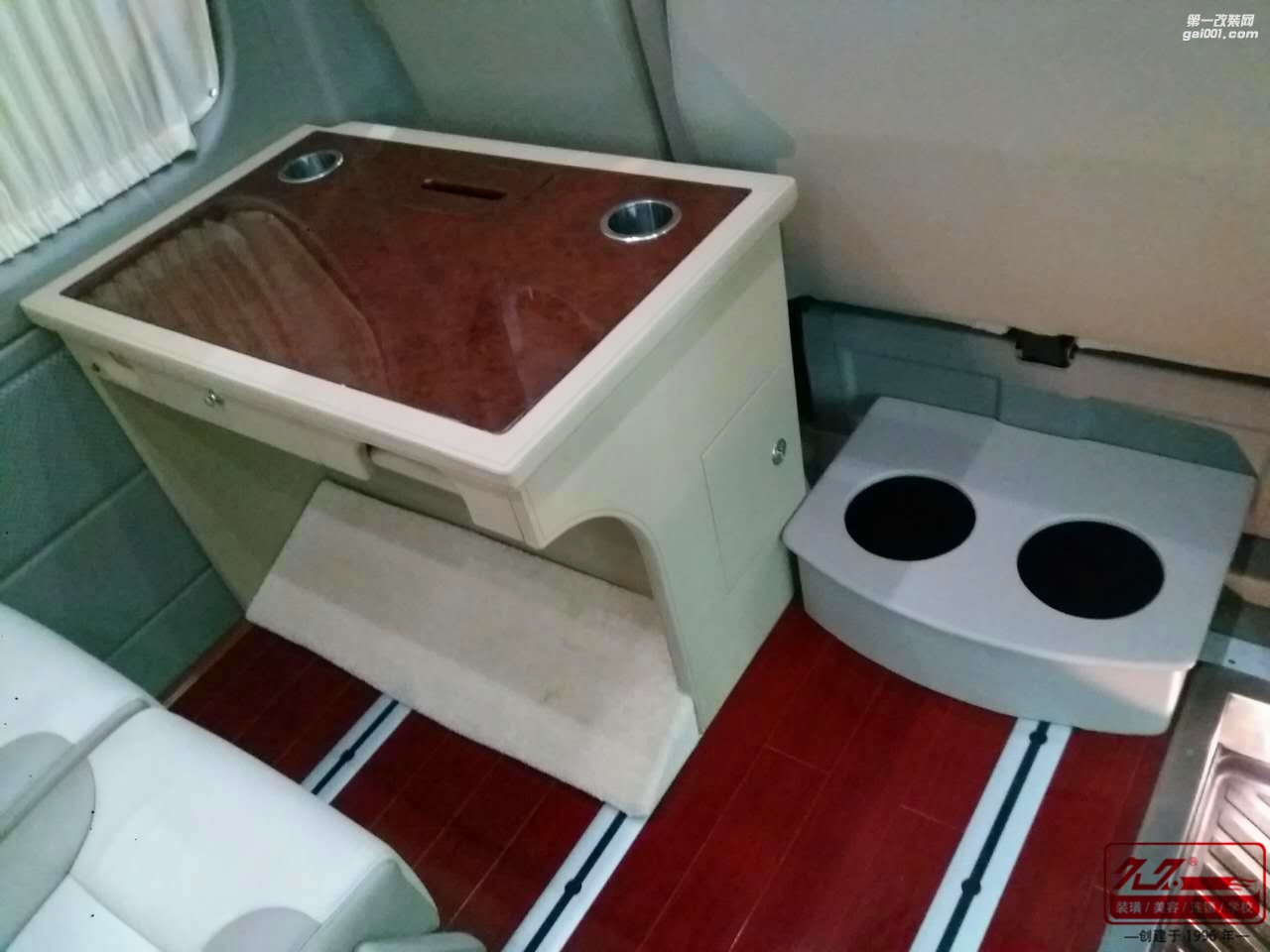 奔馳凌特Sprinter商務(wù)車實用性改裝，簡單大氣，不做作!