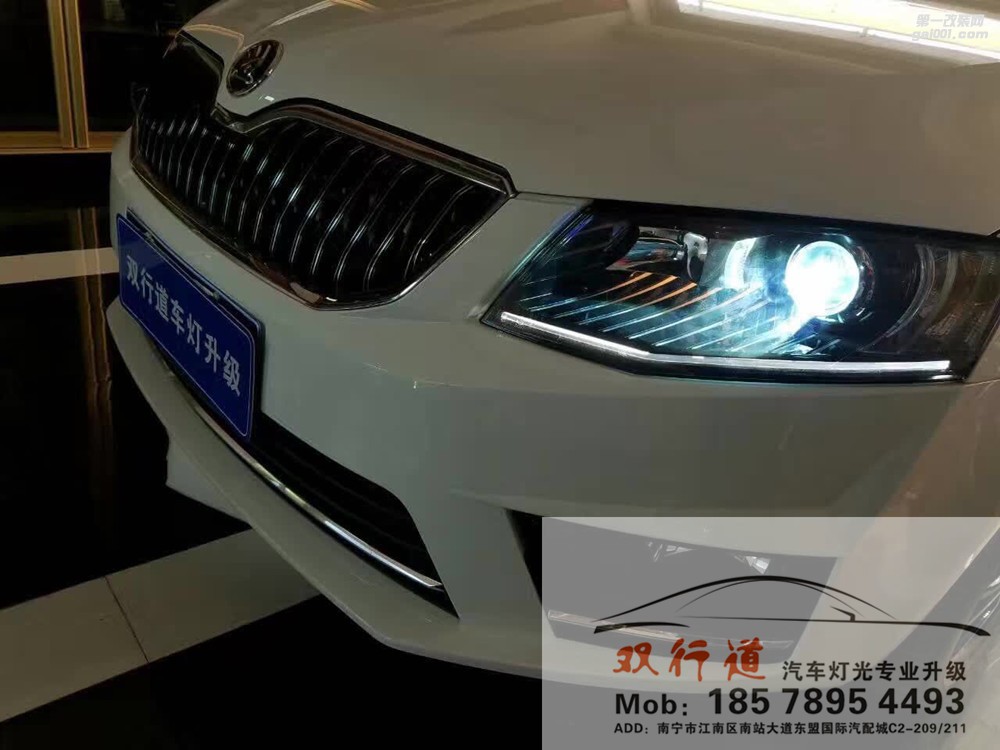 【南寧雙行道車燈】-原廠大燈6起來