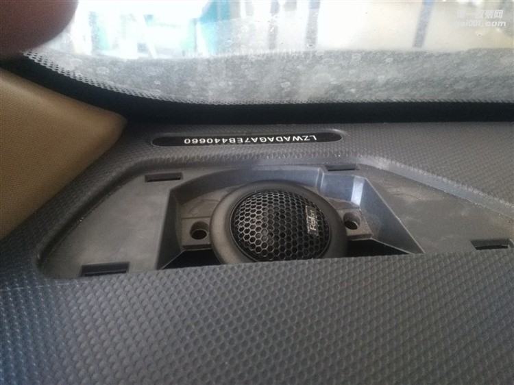 泉州山水專業(yè)汽車音響改裝 五菱宏光S音響隔音升級改裝