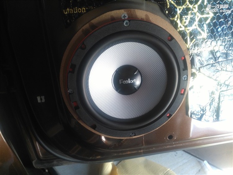 泉州山水專業(yè)汽車音響改裝 五菱宏光S音響隔音升級改裝