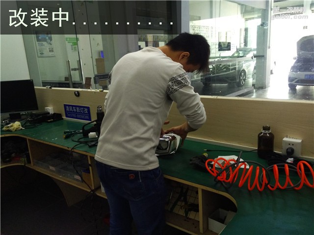 Polo GTI升級高亮海拉五雙光透鏡輕松解決車燈不夠亮！！——中山清風車影燈改