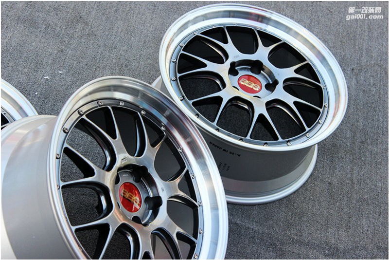 海亞：BBS LM-R 灰色限量版 5X120 20X9 20X10 寶馬3456系 Z4 X1 X3等