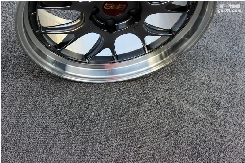 海亞：BBS LM-R 灰色限量版 5X120 20X9 20X10 寶馬3456系 Z4 X1 X3等