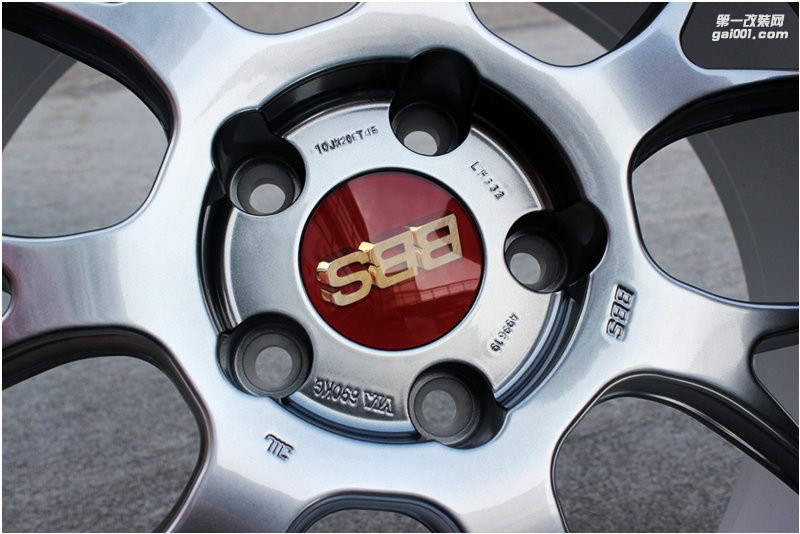 海亞：BBS LM-R 灰色限量版 5X120 20X9 20X10 寶馬3456系 Z4 X1 X3等