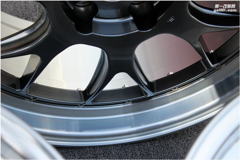 海亞：BBS LM-R 灰色限量版 5X120 20X9 20X10 寶馬3456系 Z4 X1 X3等
