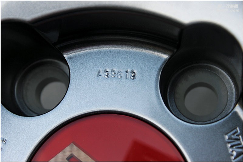 海亞：BBS LM-R 灰色限量版 5X120 20X9 20X10 寶馬3456系 Z4 X1 X3等