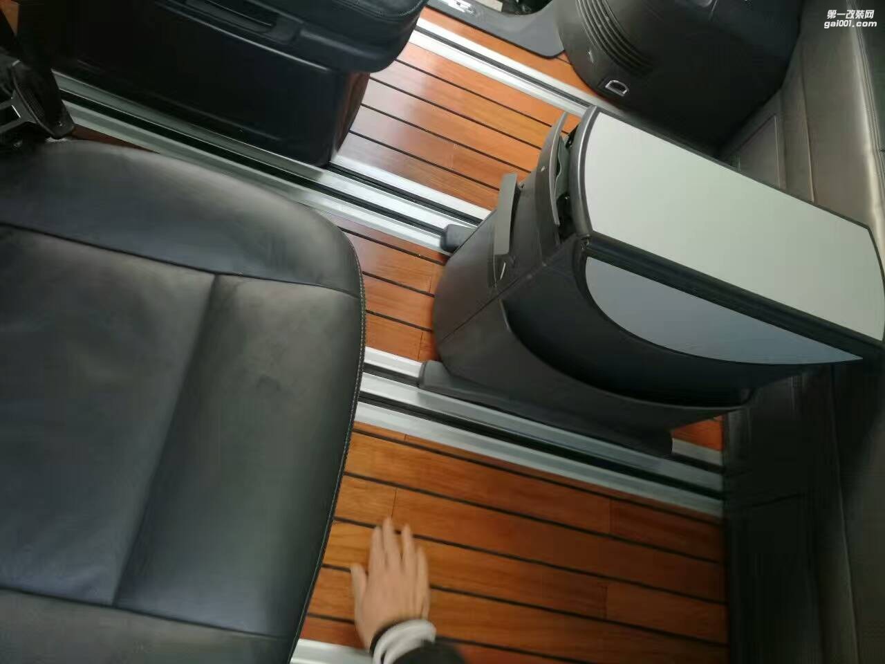 柚木地板加裝完成