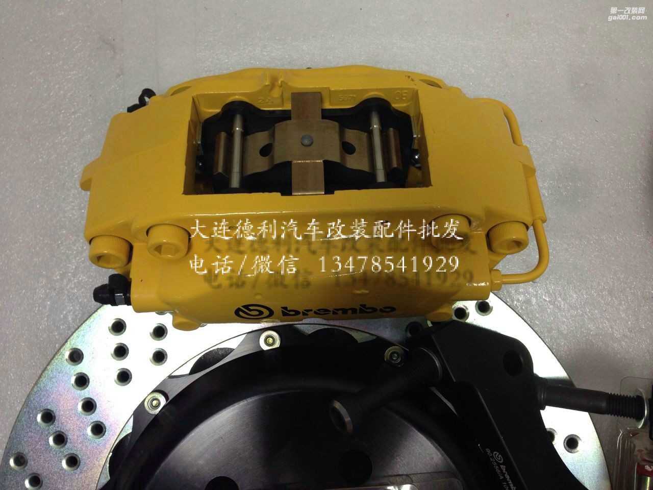 布雷博18Z19Z保時(shí)捷卡宴剎車(chē)性?xún)r(jià)比超高brembo