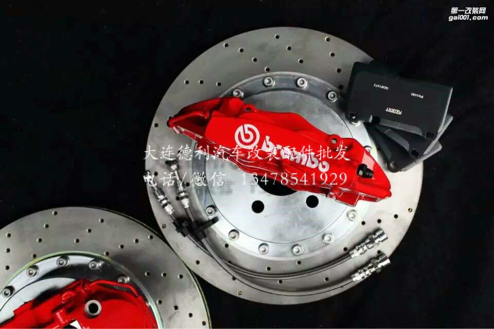 紅色意大利BremboGT6/GT4剎車寶馬裝車效果