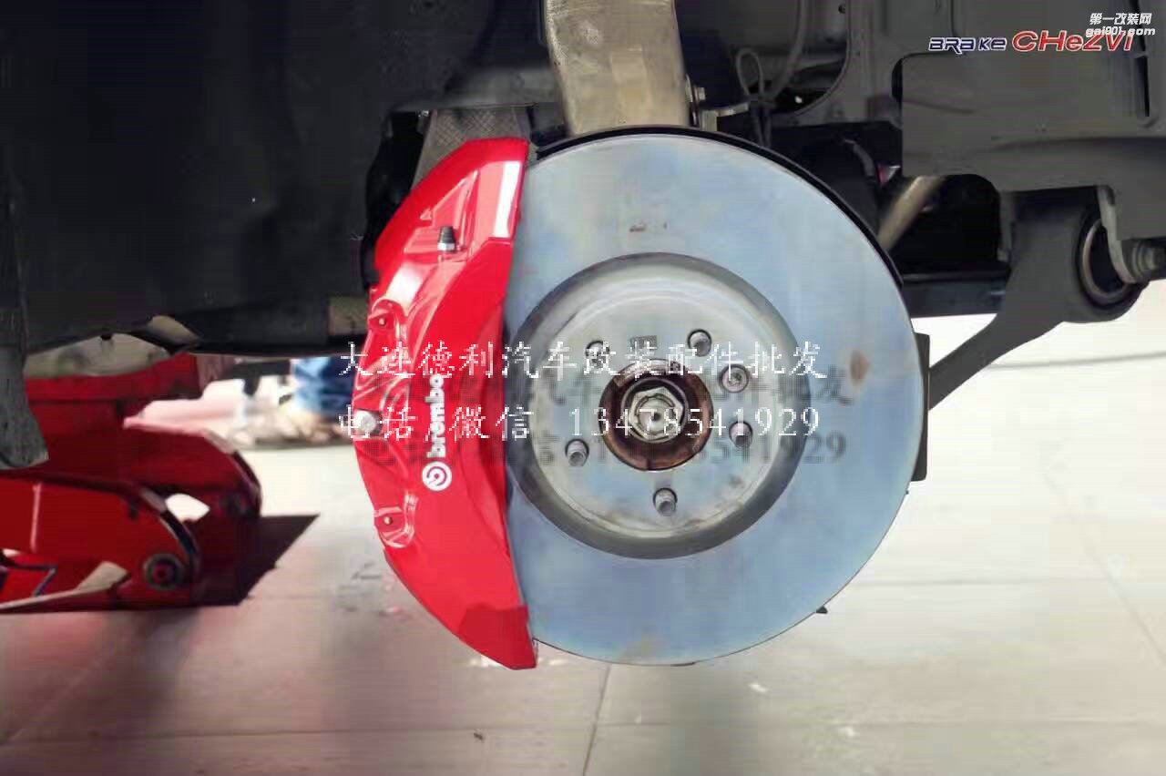 路虎攬勝/神行原廠改裝升級(jí)布雷博Brembo鮑魚剎車