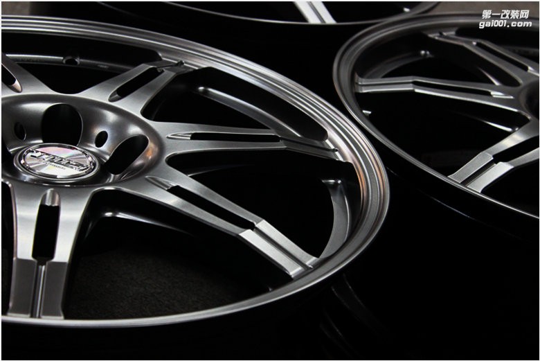 海亞：TWS 107S 19寸 高爾夫R GTI A3 S3 CLA/A45 日本鍛榮社殿堂級(jí)鍛造輪轂