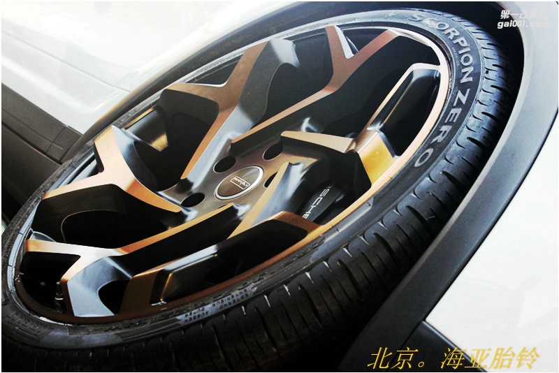 海亞：保時(shí)捷卡宴 改裝 美國(guó) AGT 22寸輪轂  這氣勢(shì)沒誰