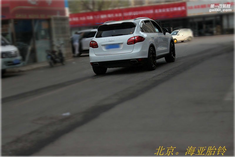 海亞：保時(shí)捷卡宴 改裝 美國(guó) AGT 22寸輪轂  這氣勢(shì)沒誰
