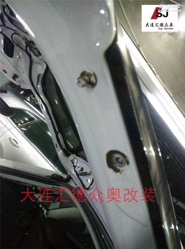 奧迪Q3加裝原廠電動(dòng)尾門