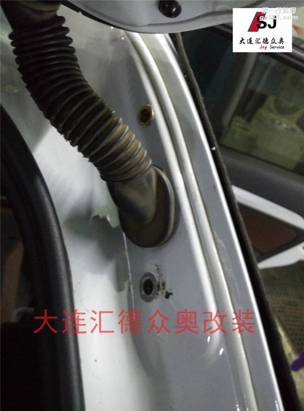 奧迪Q3加裝原廠電動(dòng)尾門