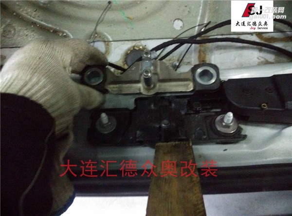 奧迪Q3加裝原廠電動(dòng)尾門