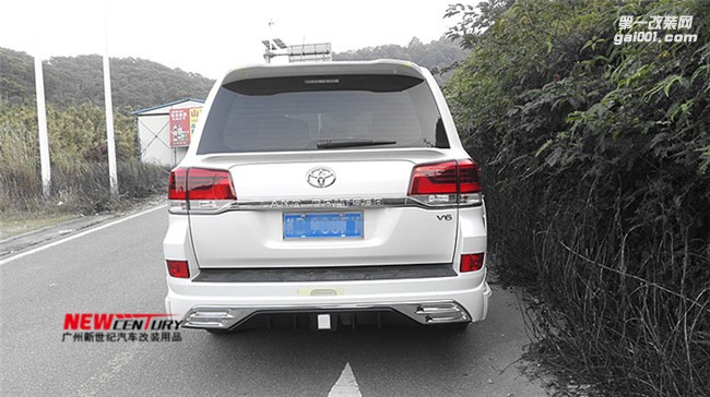 2016最新款蘭德酷路澤改裝WALD寬體大包圍 pp前唇包角后杠 LED燈輪眉