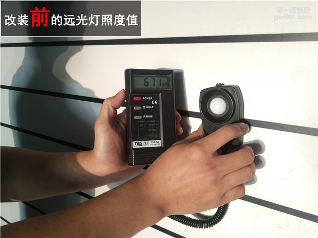 本田XRV升級(jí)Q5雙光透鏡 告別原車燈光昏暗不照路！——中山清風(fēng)車影燈改