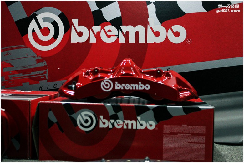 海亞：奔馳C218 CLS350 改裝意大利布雷博BREMBO GT6  全原裝剎車套件 帶防偽卡