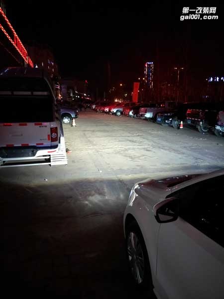 西寧專業(yè)車燈改裝|POLO改U型日行燈|西寧專業(yè)改燈店