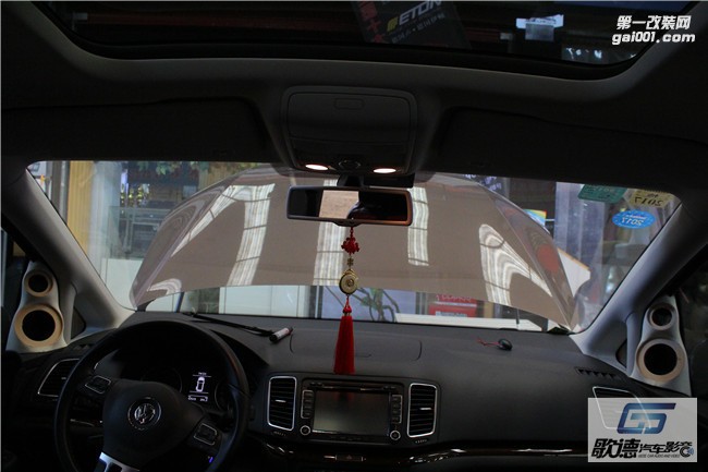 武漢大眾夏朗改裝全套德國ETON汽車音響 A柱3分頻倒模工藝