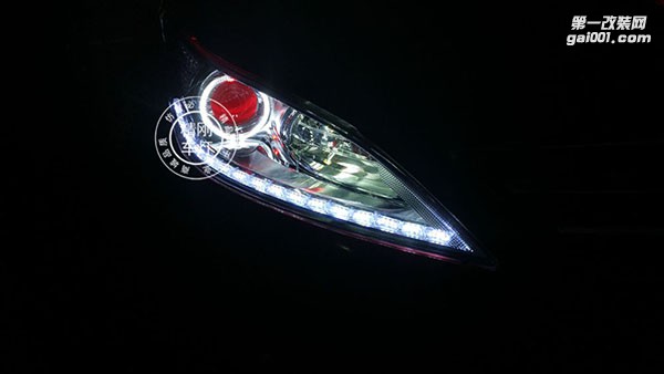 【廣州炫瀾車(chē)燈】長(zhǎng)安逸動(dòng)升級(jí)精剛海拉5雙光透鏡+精剛安定器