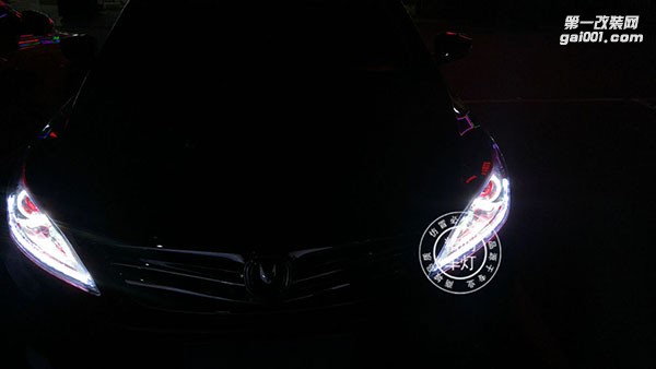 【廣州炫瀾車(chē)燈】長(zhǎng)安逸動(dòng)升級(jí)精剛海拉5雙光透鏡+精剛安定器