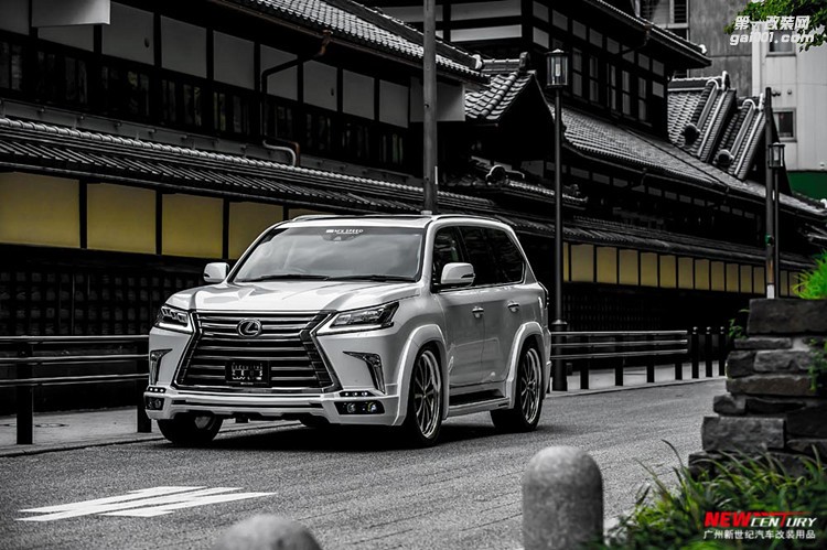 2016款雷克薩斯LX570改裝ZUES寬體小包圍 M'z SPEED前唇后唇輪眉