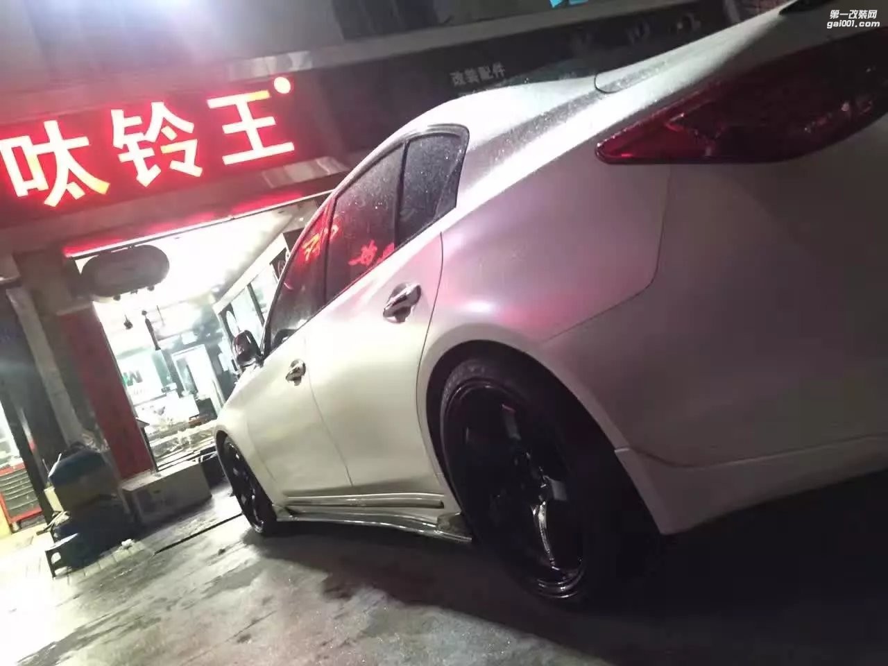 英菲尼迪，上19寸 ADVAN  鍛造 完工！