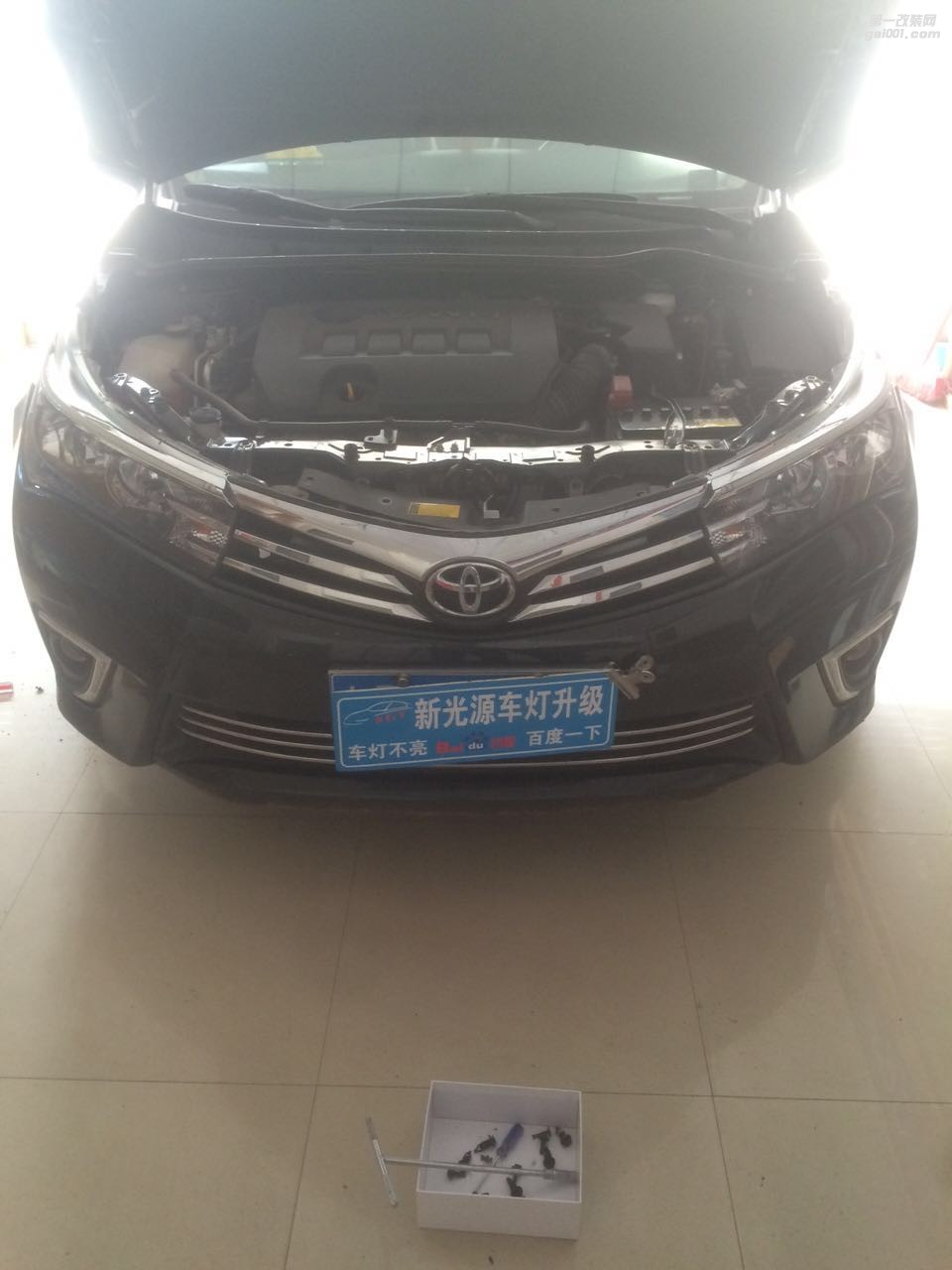 河源改燈 河源車燈改裝  河源新光源車燈升級(jí)改裝 河源改氙氣燈 河源改日行燈 豐田卡羅拉升級(jí)Q5雙光透鏡+巖崎燈泡+紅色惡魔眼+藍(lán)色天使眼+大燈眼眉