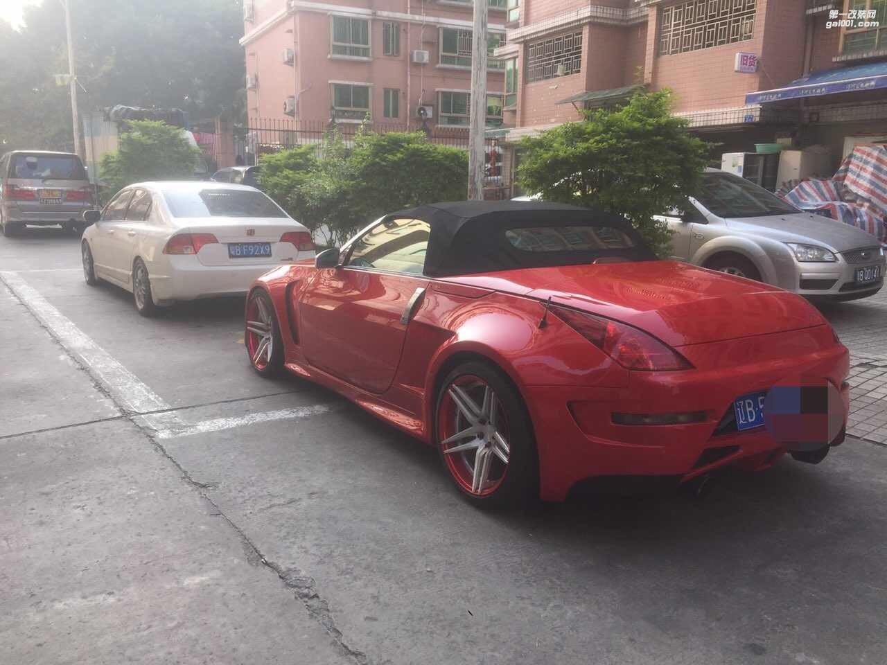 尼桑350Z跑車作業(yè)