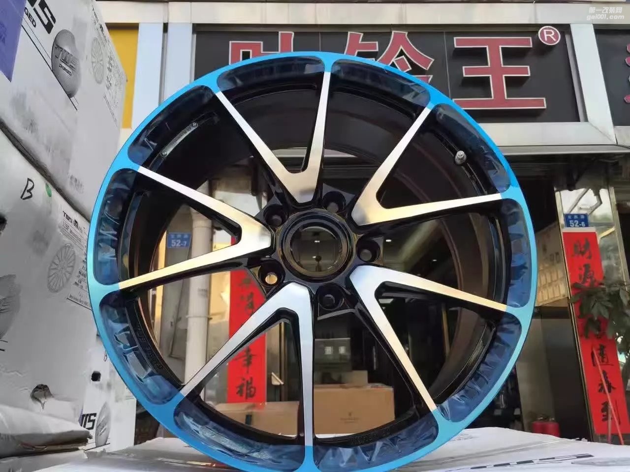 保時捷 完工，上 TWS 19寸 限量版   帥呆了！