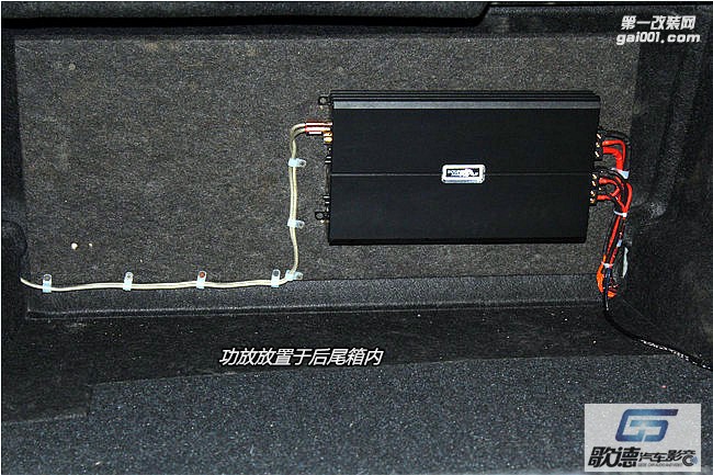 武漢豐田皇冠改裝德國伊頓RSE汽車音響 圣美歌功放