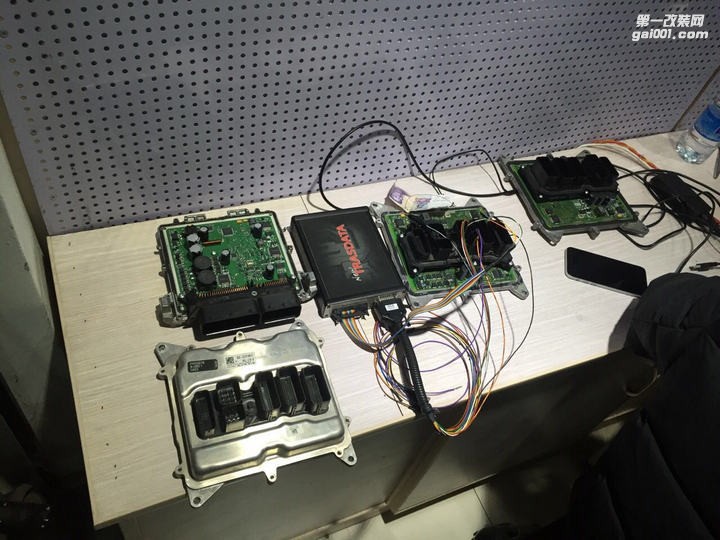 品牌：奔馳E260L 優(yōu)化ECU