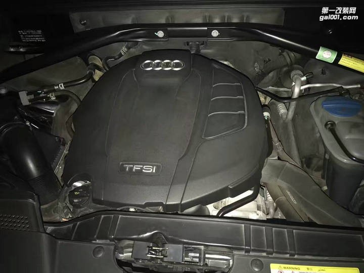 2015年奧迪q5  40tfsi動力特調