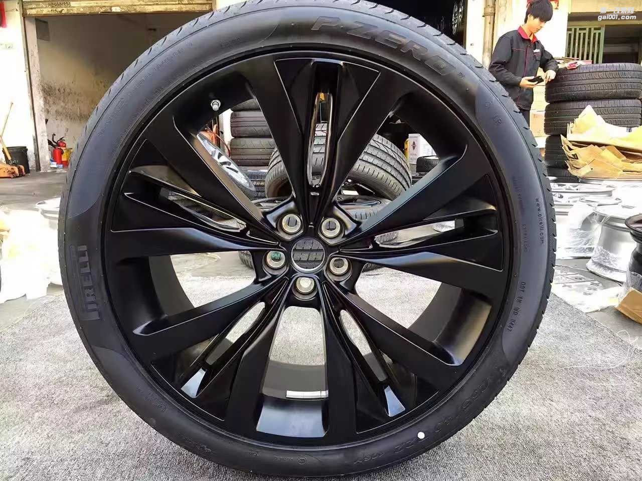 全新 套件，捷豹  SUV  22寸  F-pace   連 265/40r22 倍耐力 pzero輪胎，歡迎咨詢(xún)！ ????