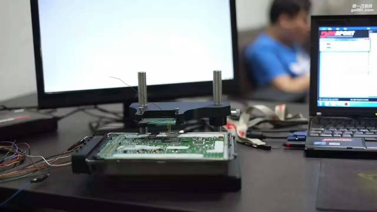 梅賽德斯S320 3.0T優(yōu)化ecu 動力提升